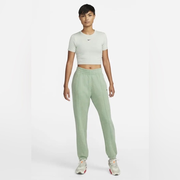 Nike Pants - Nike sportswear French terry Jade small Sweatpants